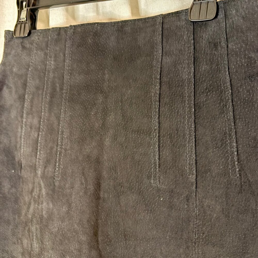 Vintage Express Black Genuine Suede Mini Skirt (1/2) - Picture 5 of 5